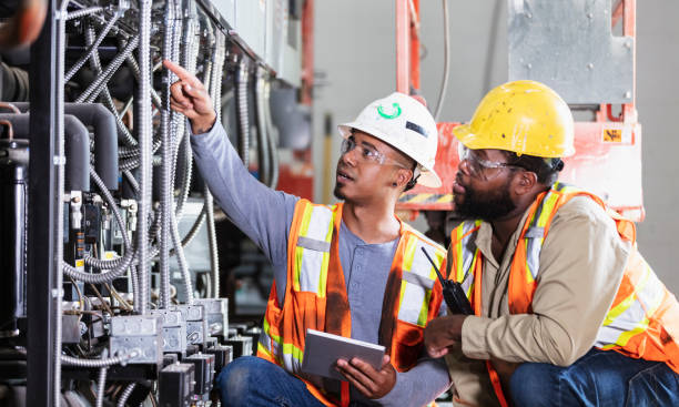 Best Commercial Electrician Services  in Hartford, IL